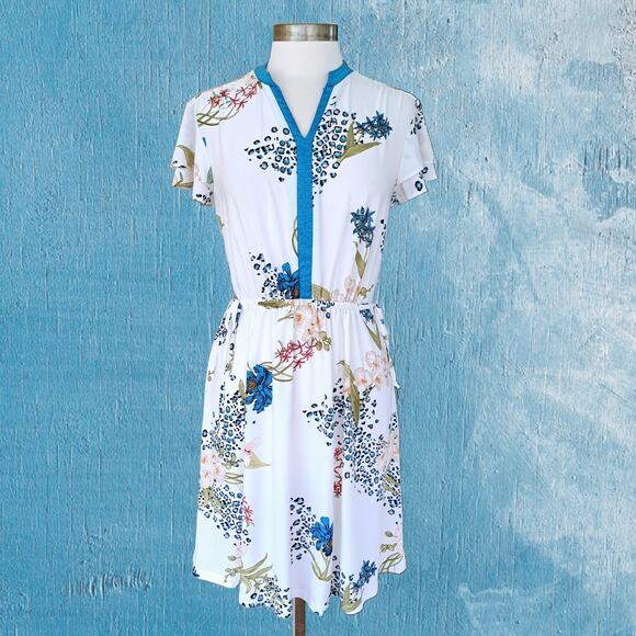 Alexis Flutter Sleeve Floral  Animal Print Jersey Dress Size Medium - Picture 1 of 8
